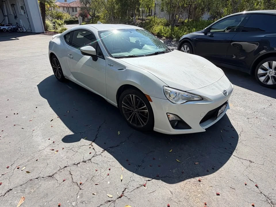 2016 Scion FR-S - Image 3 of 5