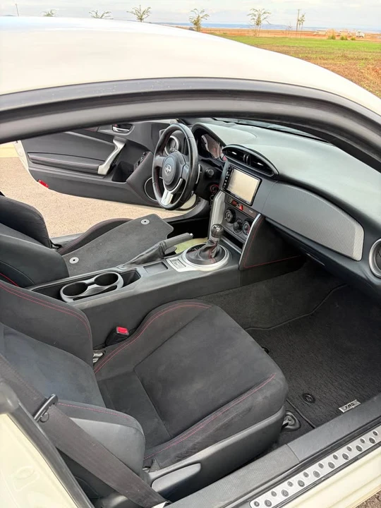 2016 Scion FR-S - Image 9 of 14