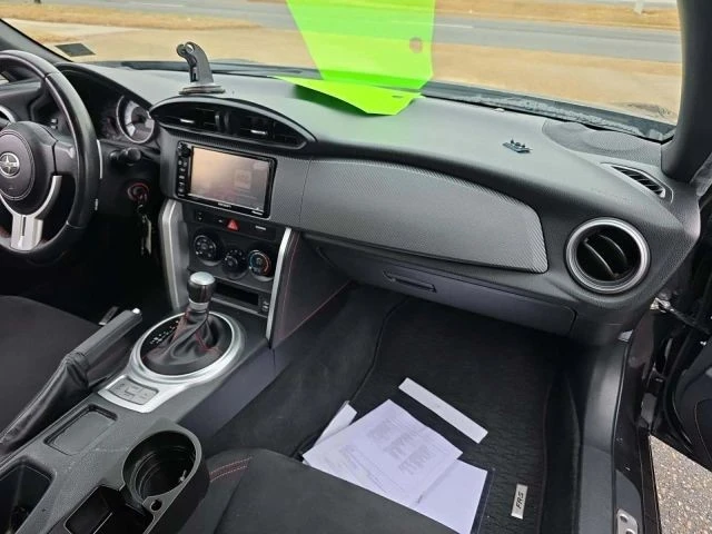 2016 Scion FR-S - Image 11 of 12