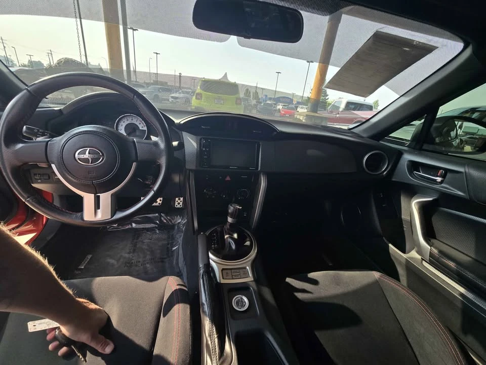 2016 Scion FR-S - Image 8 of 11