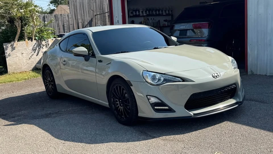 2016 Scion FR-S - Image 4 of 15