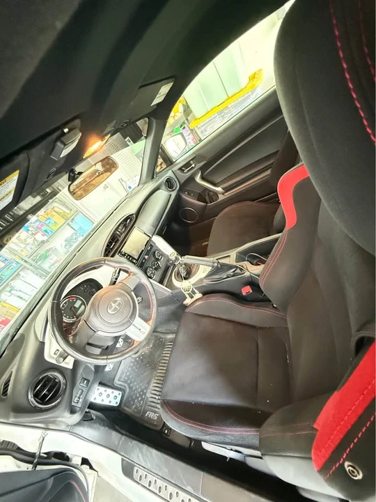2016 Scion FR-S - Image 6 of 9