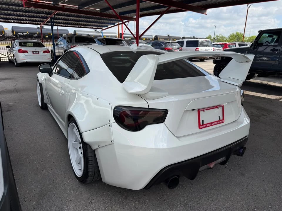 2016 Scion FR-S - Image 4 of 5