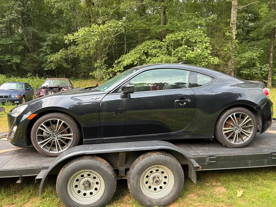 2016 Scion FR-S - Image 2 of 11