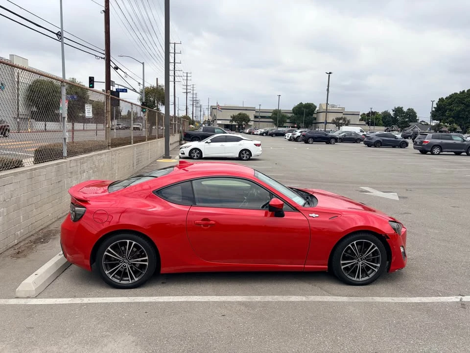2016 Scion FR-S - Image 2 of 7