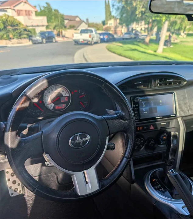 2016 Scion FR-S - Image 6 of 11