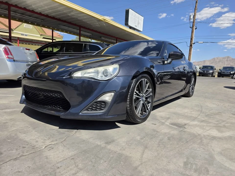 2016 Scion FR-S - Image 3 of 16