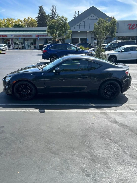 2016 Scion FR-S - Image 5 of 6
