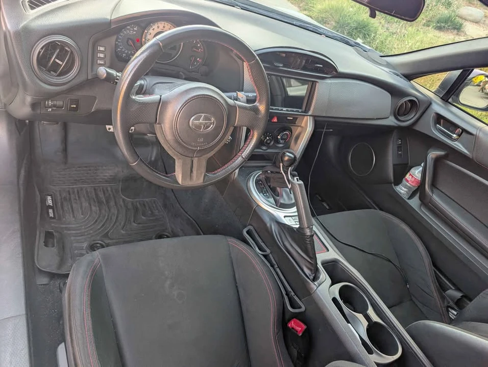 2016 Scion FR-S - Image 6 of 9