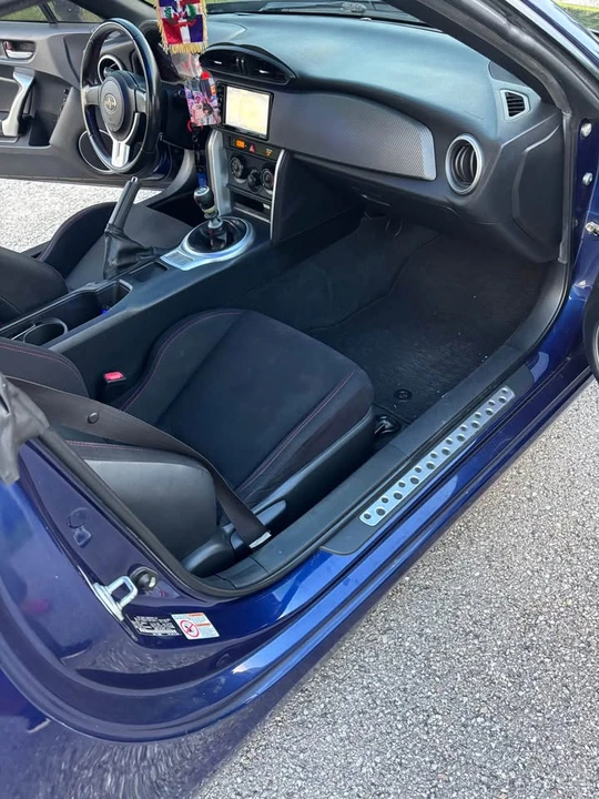 2016 Scion FR-S - Image 8 of 9