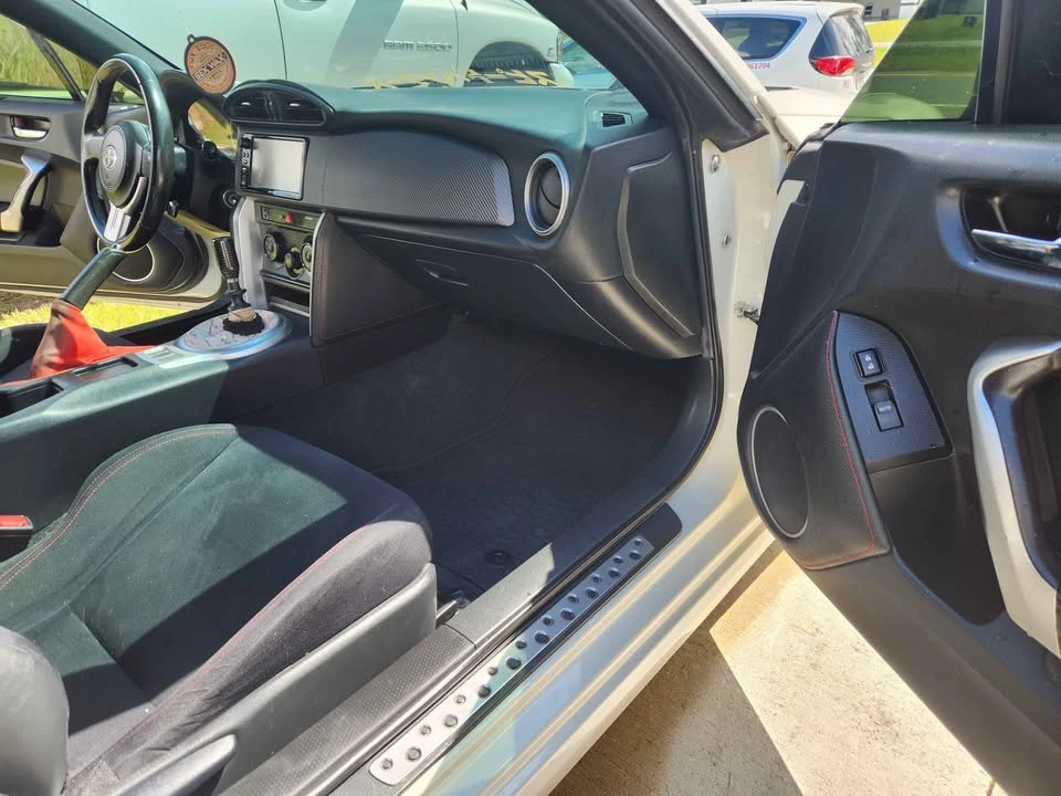 2016 Scion FR-S - Image 5 of 7