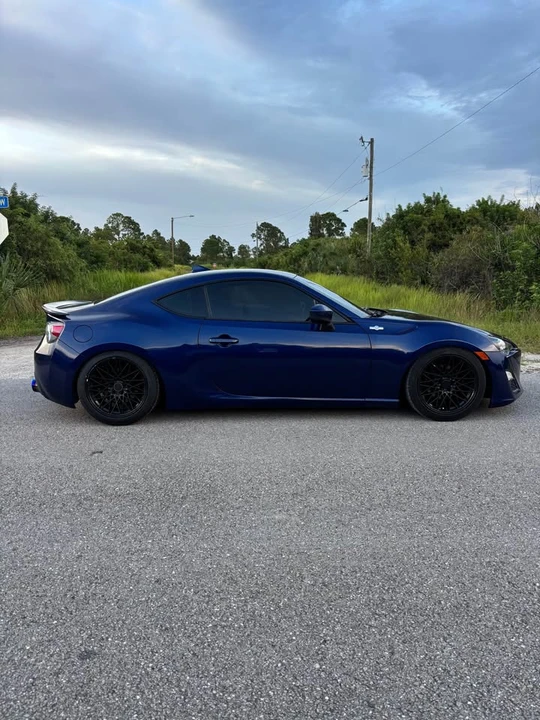 2016 Scion FR-S - Image 4 of 9