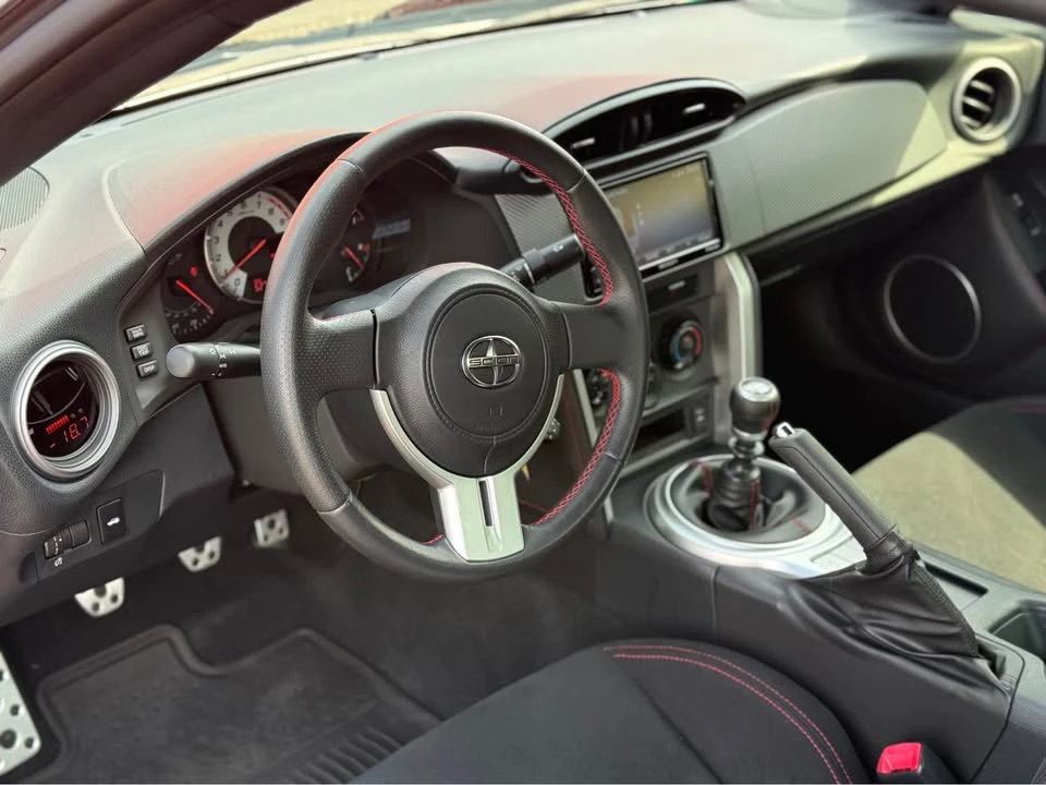 2016 Scion FR-S - Image 11 of 20