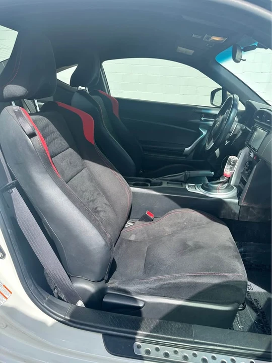 2016 Scion FR-S - Image 11 of 18