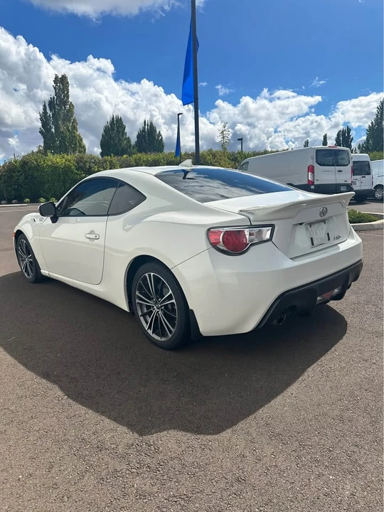 2016 Scion FR-S - Image 7 of 18