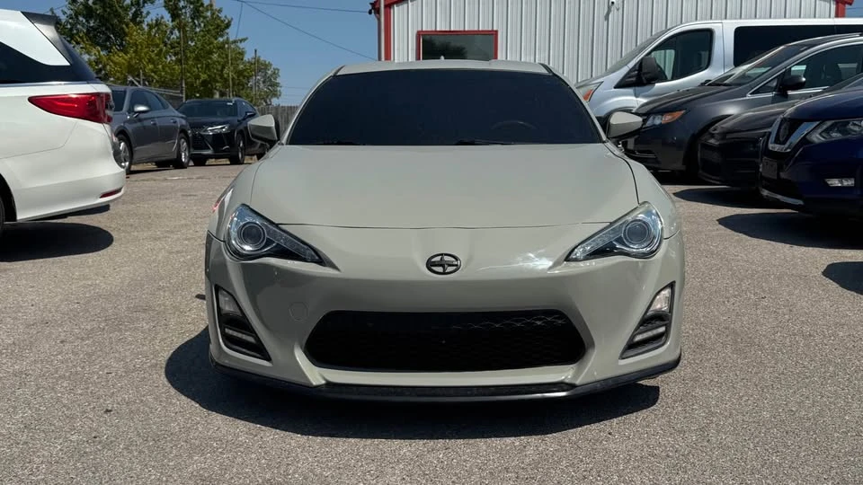 2016 Scion FR-S - Image 2 of 13