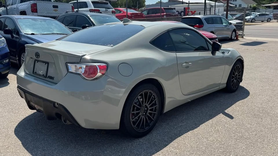 2016 Scion FR-S - Image 4 of 13