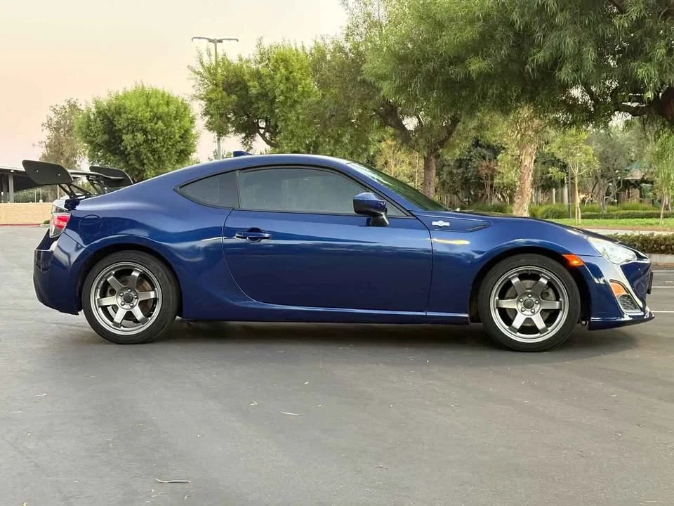 2016 Scion FR-S - Image 13 of 14