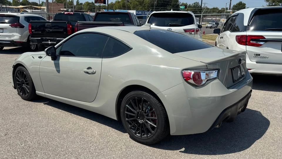 2016 Scion FR-S - Image 6 of 13