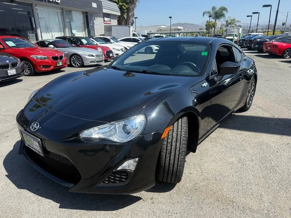 2016 Scion FR-S - Image 5 of 19