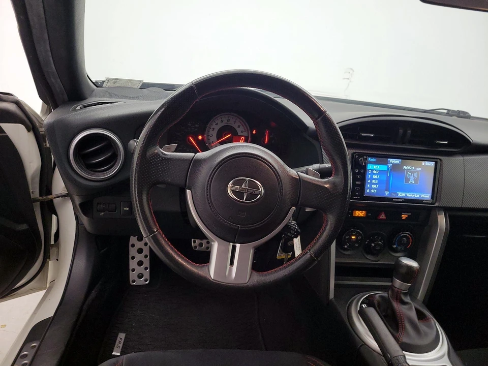 2016 Scion FR-S - Image 11 of 24