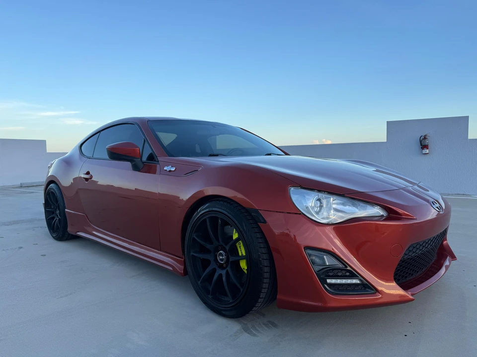 2016 Scion FR-S - Image 24 of 31