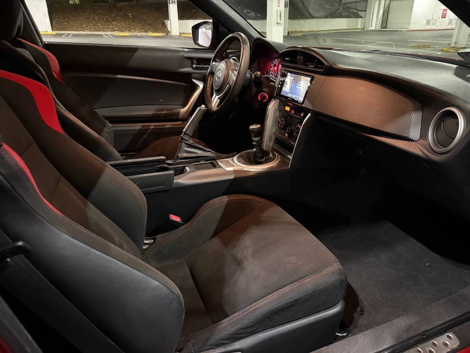 2016 Scion FR-S - Image 8 of 11