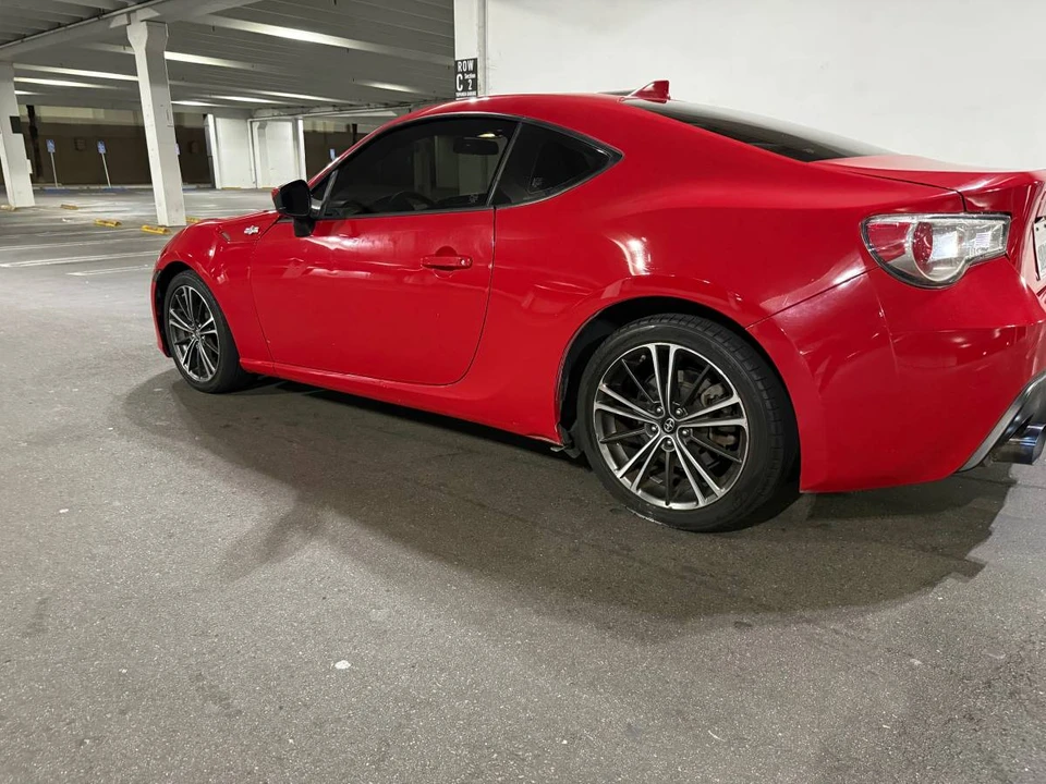 2016 Scion FR-S - Image 6 of 11