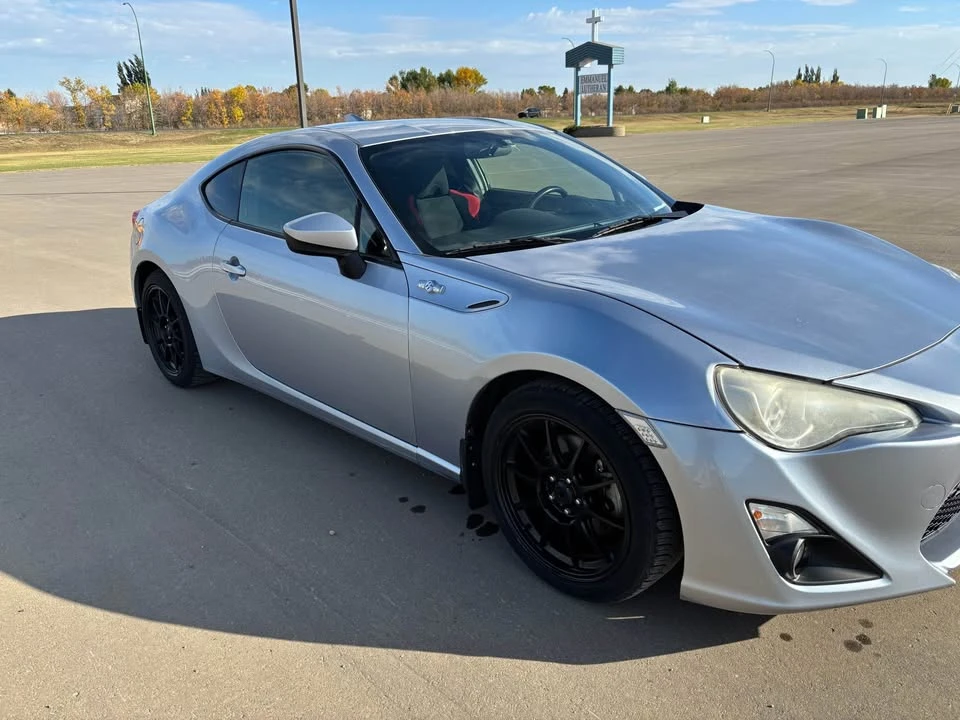 2016 Scion FR-S - Image 5 of 11