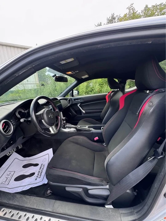 2016 Scion FR-S - Image 5 of 9