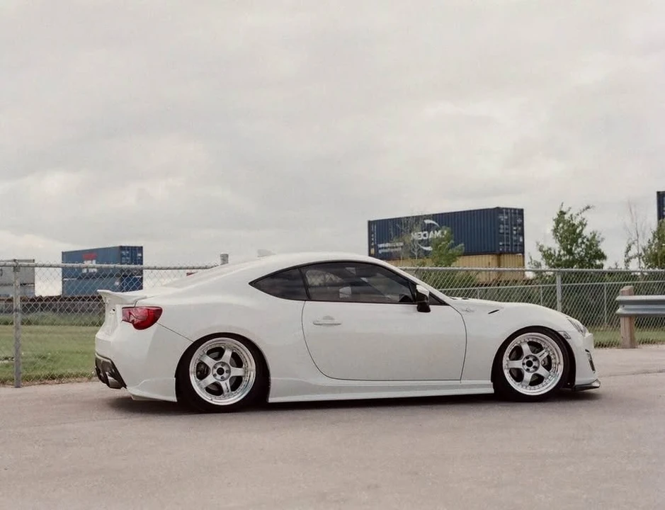 2016 Scion FR-S - Image 3 of 4
