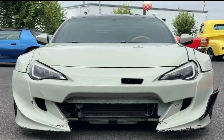 2016 Scion FR-S - Image 2 of 12