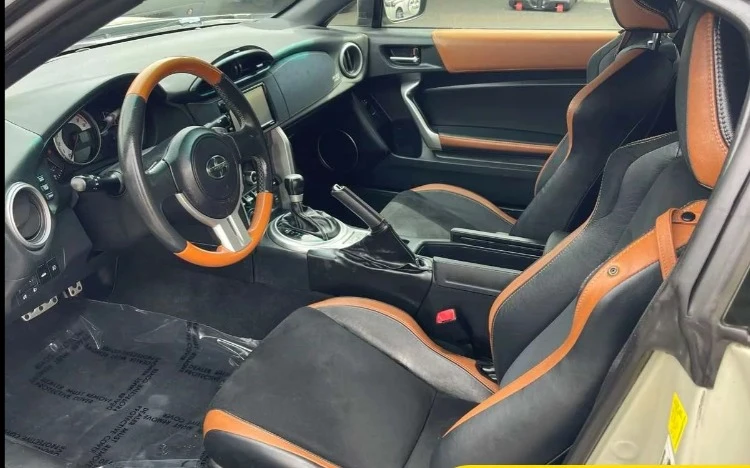 2016 Scion FR-S - Image 7 of 12