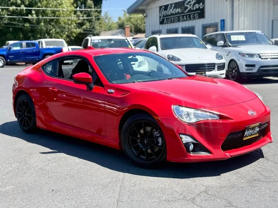 2016 Scion FR-S - Image 2 of 13