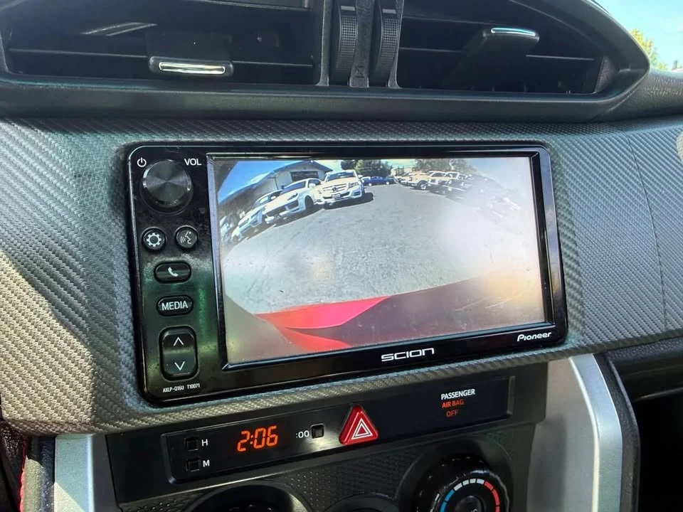 2016 Scion FR-S - Image 12 of 13