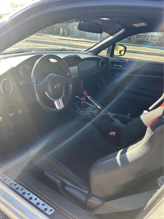 2016 Scion FR-S - Image 11 of 14