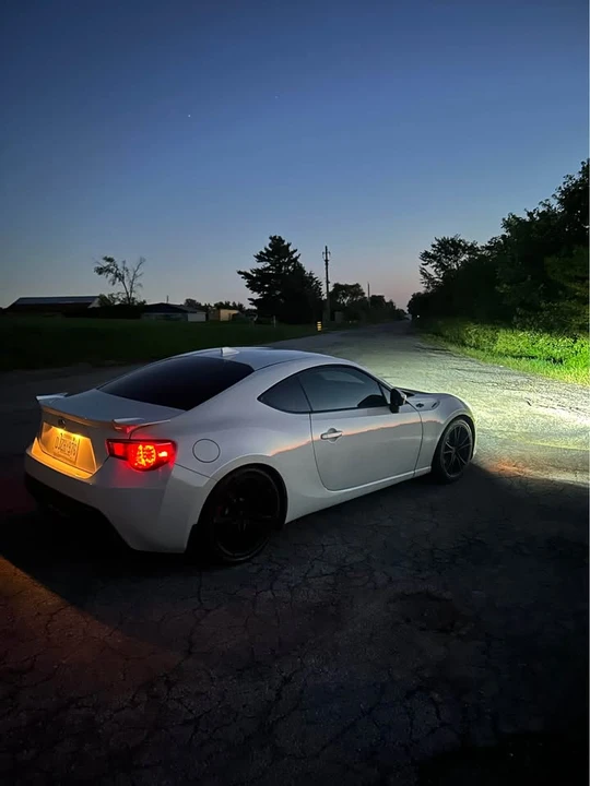 2016 Scion FR-S - Image 6 of 14