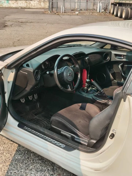 2016 Scion FR-S - Image 11 of 15