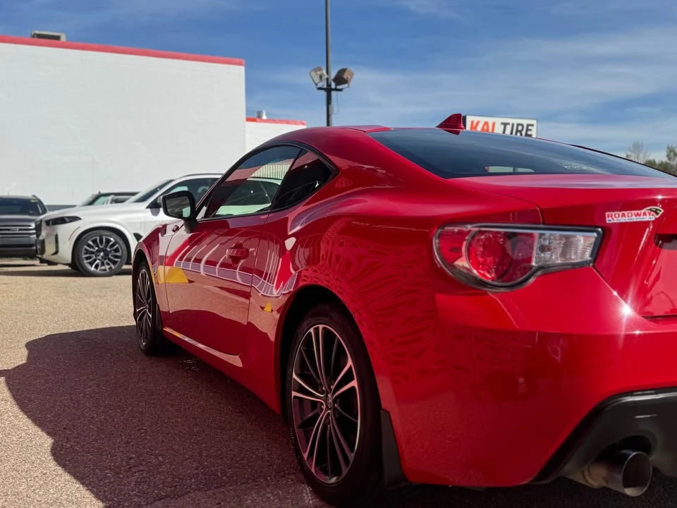 2016 Scion FR-S - Image 5 of 14