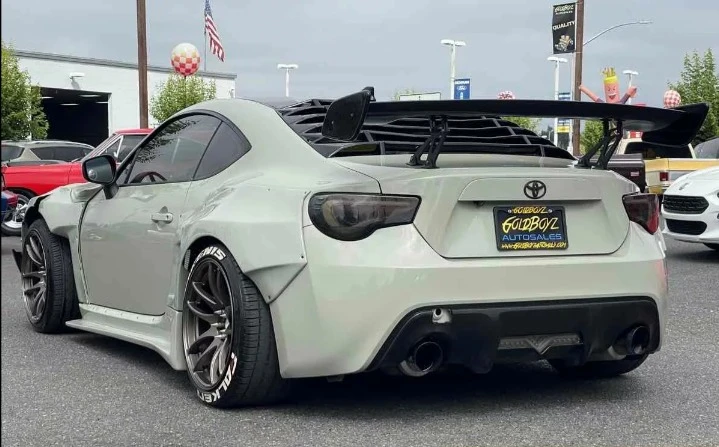 2016 Scion FR-S - Image 6 of 12