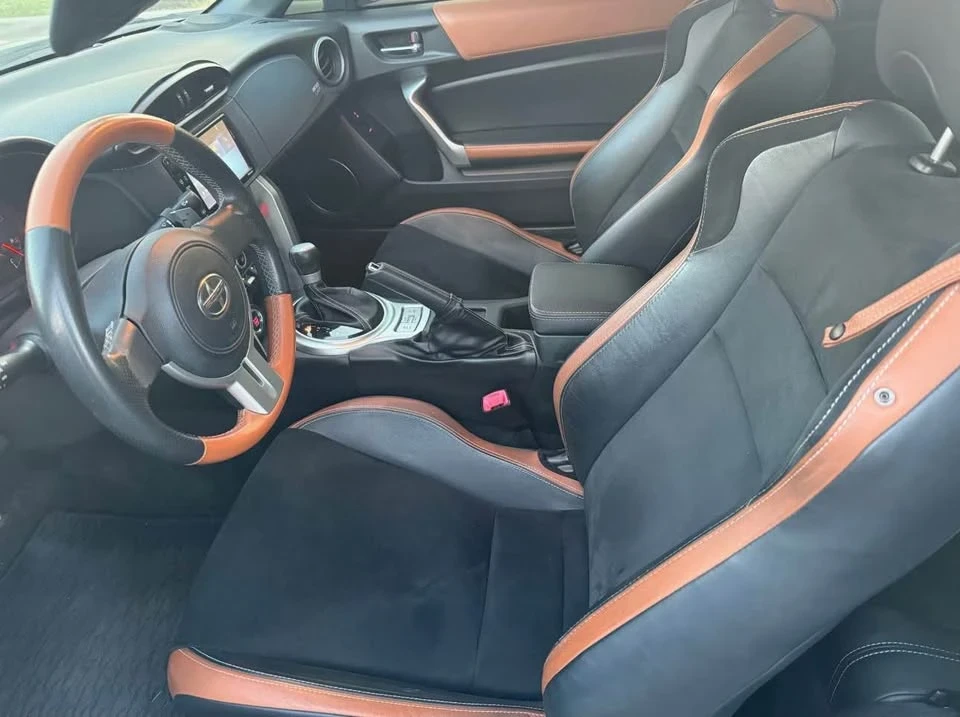 2016 Scion FR-S - Image 11 of 15