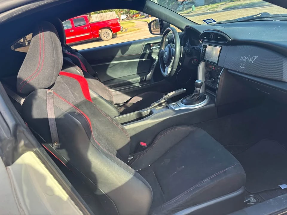 2016 Scion FR-S - Image 6 of 8
