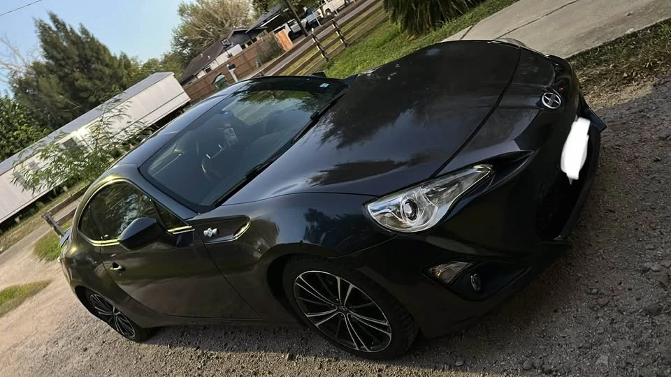 2016 Scion FR-S - Image 2 of 8