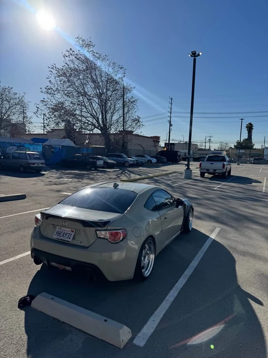 2016 Scion FR-S - Image 6 of 7