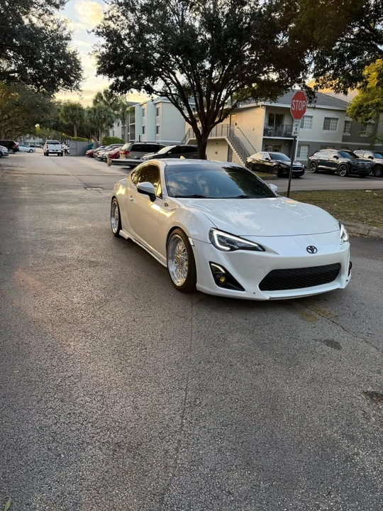 2016 Scion FR-S - Image 13 of 20