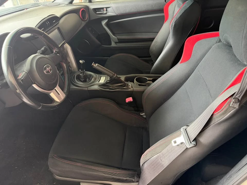 2016 Scion FR-S - Image 5 of 9