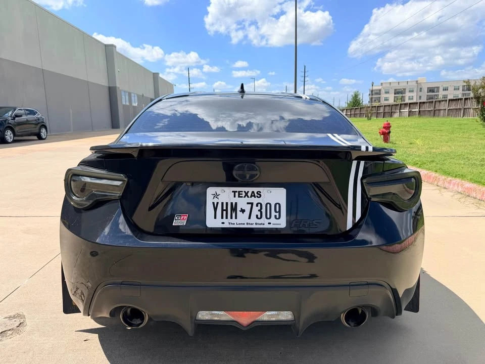 2016 Scion FR-S - Image 5 of 11