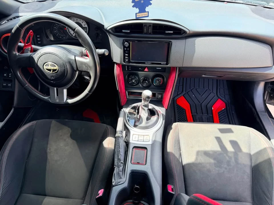 2016 Scion FR-S - Image 8 of 11