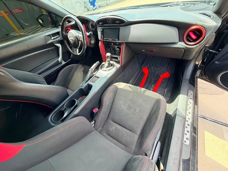 2016 Scion FR-S - Image 10 of 11