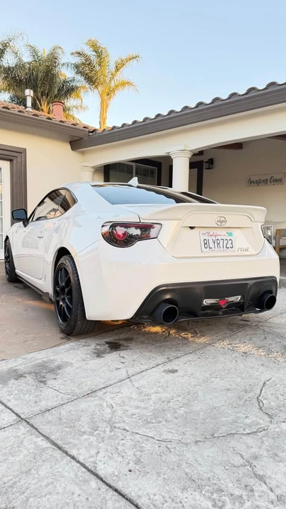 2016 Scion FR-S - Image 3 of 7